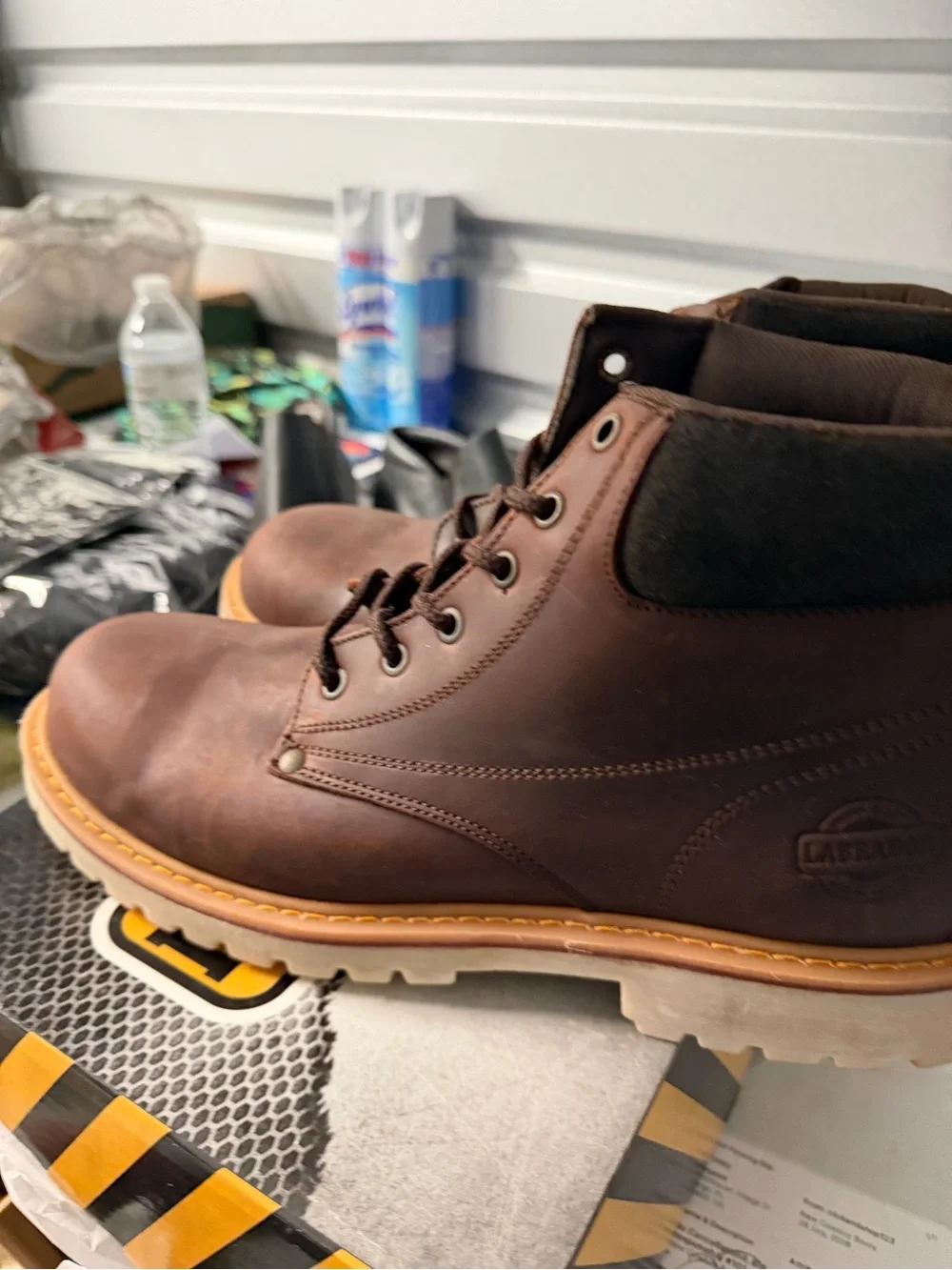 Labrador Work Boot men’s size 11 steel round toe new inbox 4021